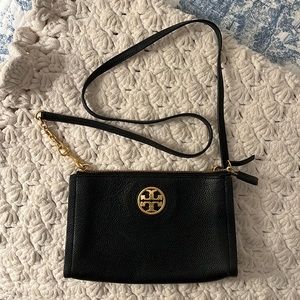 Tory Burch Black Carson Zip Top Crossbody Bag